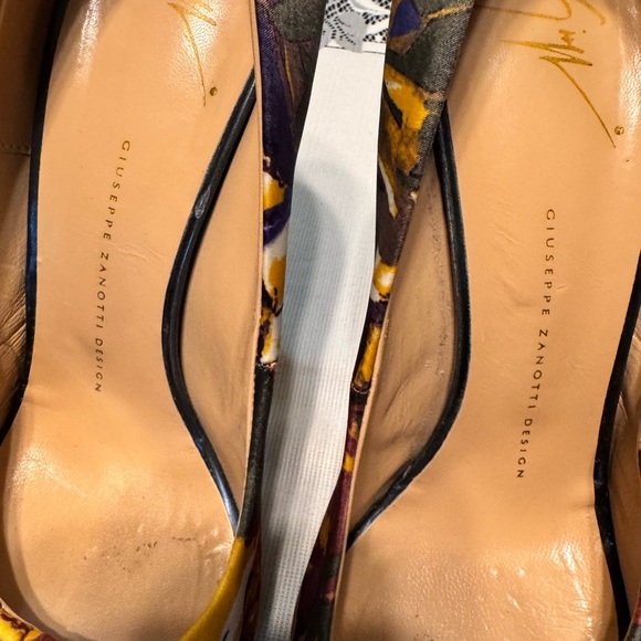 Colorful Women's Heels - Picture 7 of 16